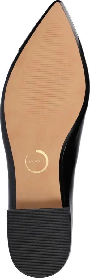 Journee Collection Women's Carmin Pointed Toe Flats - Image 6