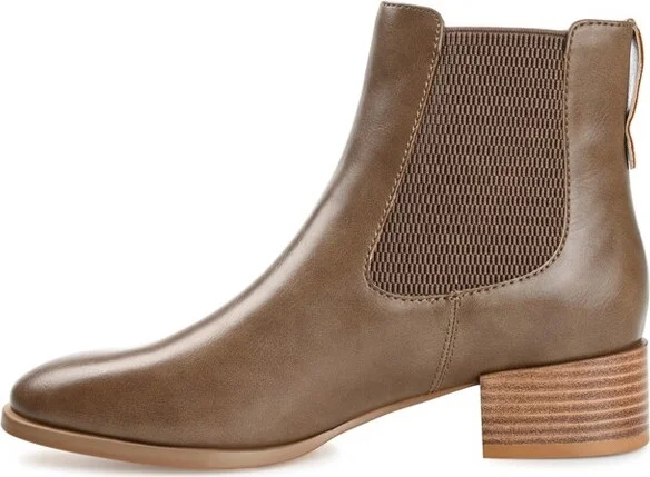 Journee Collection Women's Chayse Pull On Stacked Heel Booties Tan - Image 4