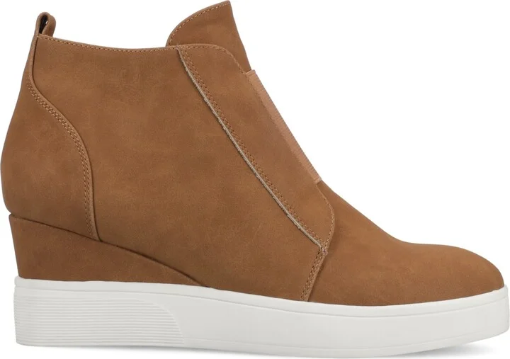 Journee Collection Women's Clara Inside Zip Wedge Sneakers - Image 6