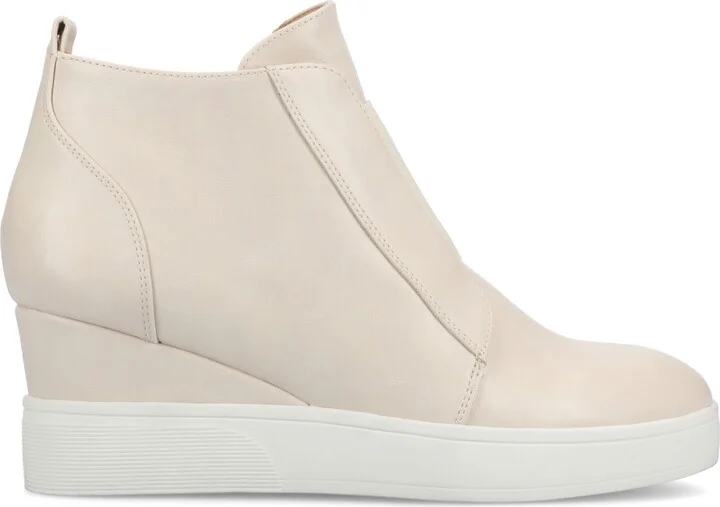 Journee Collection Women's Clara Inside Zip Wedge Sneakers - Image 10