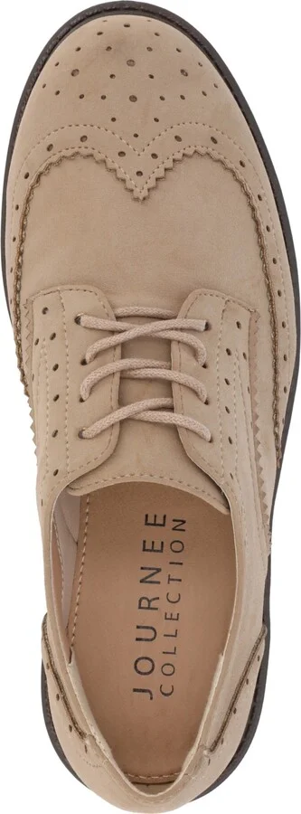 Journee Collection Women's Claudiya Oxford Lug Sole Loafers - Image 4