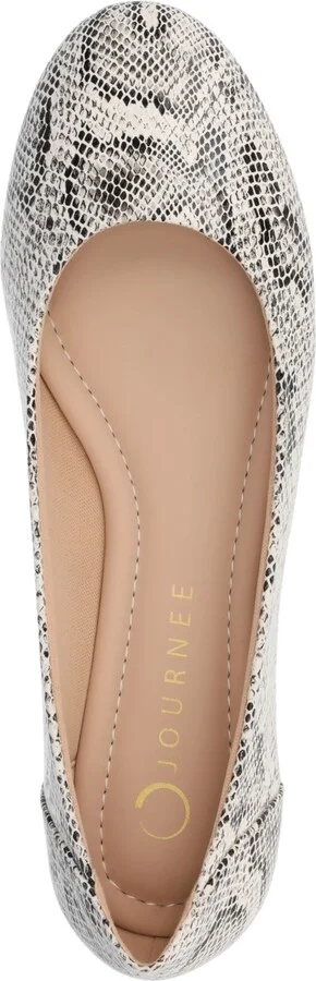 Journee Collection Women's Comfort Ballet Kavn Flats - Image 4