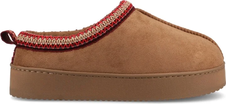 Journee Collection Women's Connway Round Toe Slippers - Image 2