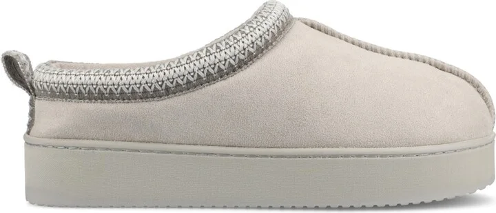 Journee Collection Women's Connway Round Toe Slippers - Image 6