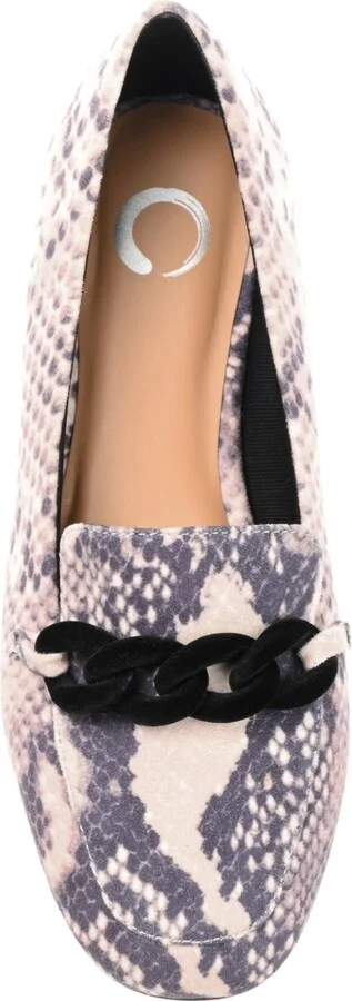 Journee Collection Women's Cordell Chain Detail Loafers - Image 4