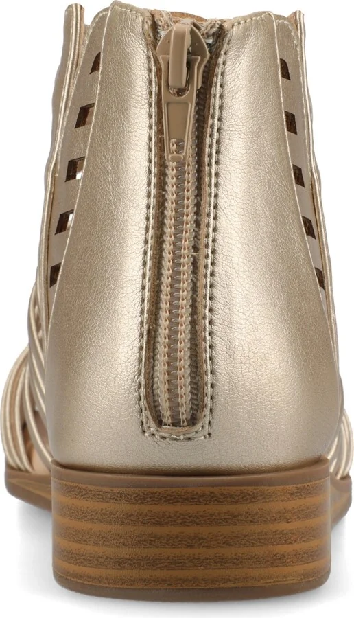 Journee Collection Women's Delilah Gladiator Sliver Wedge Sandals - Image 7