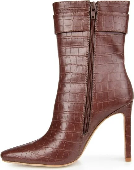 Journee Collection Women's Elanie Inside Zip Block Heel Booties Black - Image 5