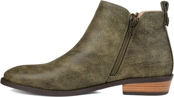 Journee Collection Women's Ellis Inside Zip Stacked Heel Booties Black - Image 4
