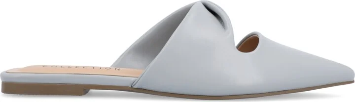 Journee Collection Women's Enniss Twist Cutout Pointed Toe Mules - Image 2