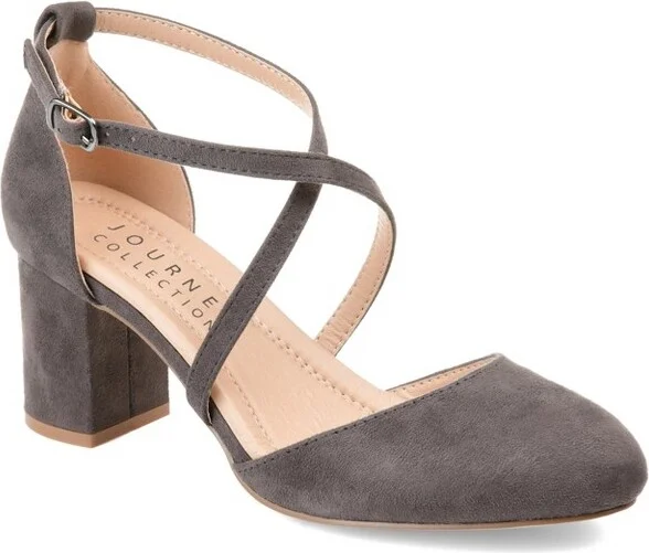 Journee Collection Women's Foster Wide Width Almond Toe Mid Block Heel Pumps Black