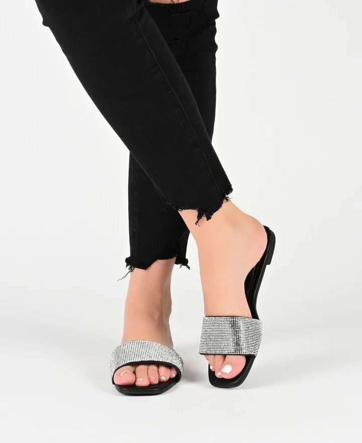 Journee Collection Women's Grayce Rhinestone Flat Sandals - Image 6