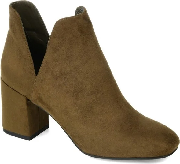 Journee Collection Women's Gwenn Pull On Block Heel Booties Olive