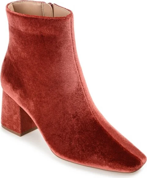 Journee Collection Women's Hazara Square Toe Block Heel Ankle Booties Rust