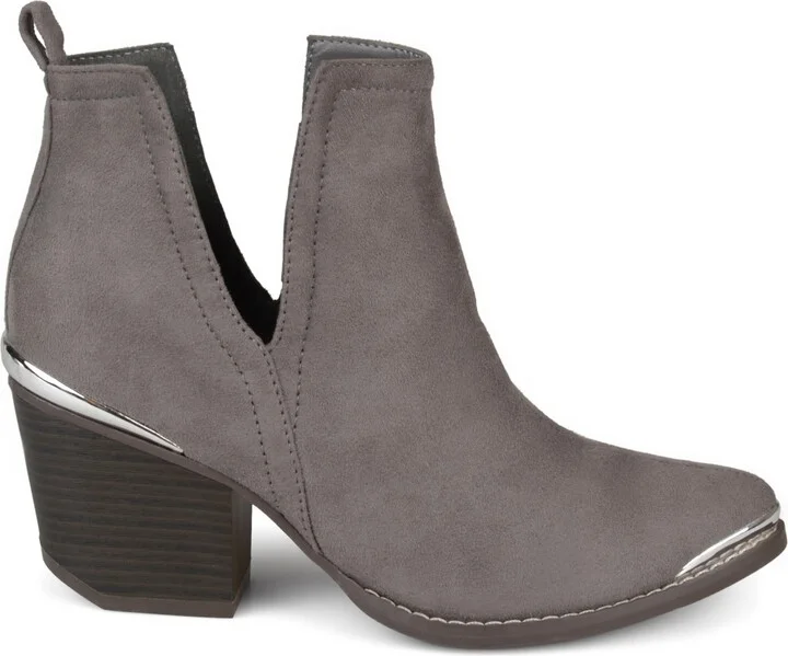 Journee Collection Women's Issla Block Heel Western Booties - Image 10
