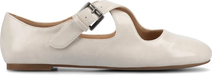 Journee Collection Women's Ivanna Almond Toe Mary Jane Flats - Image 2
