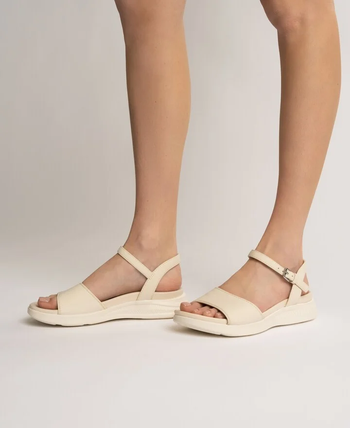 Journee Collection Women's Jaylee Comfort Footbed Sandals - Image 6