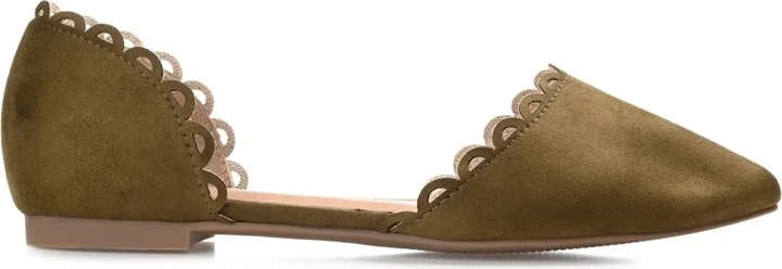 Journee Collection Women's Jezlin Scalloped Flats - Image 6