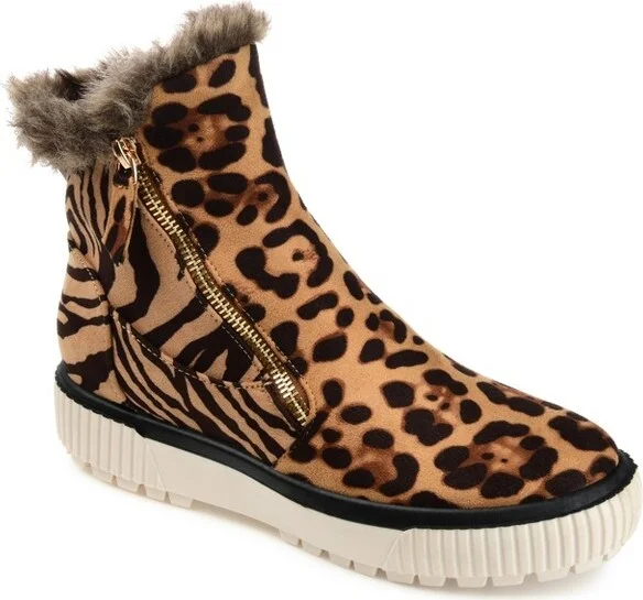 Journee Collection Women's Jezzy Double Zip Wedge Booties Leopard