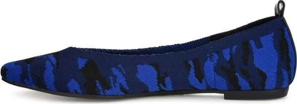 Journee Collection Women's Karise Slip On Pointed Toe Ballet Flats Animal 6.5WD - Image 3