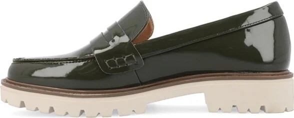Journee Collection Women's Kenly Medium and Wide Width Slip On Round Toe Loafer Flats, Patent/Black 5.5W - Image 3