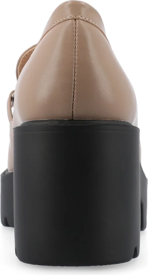 Journee Collection Women's Kezziah Platform Lug Loafer - Image 11
