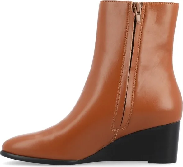 Journee Collection Women's Kylo Booties Black - Image 4