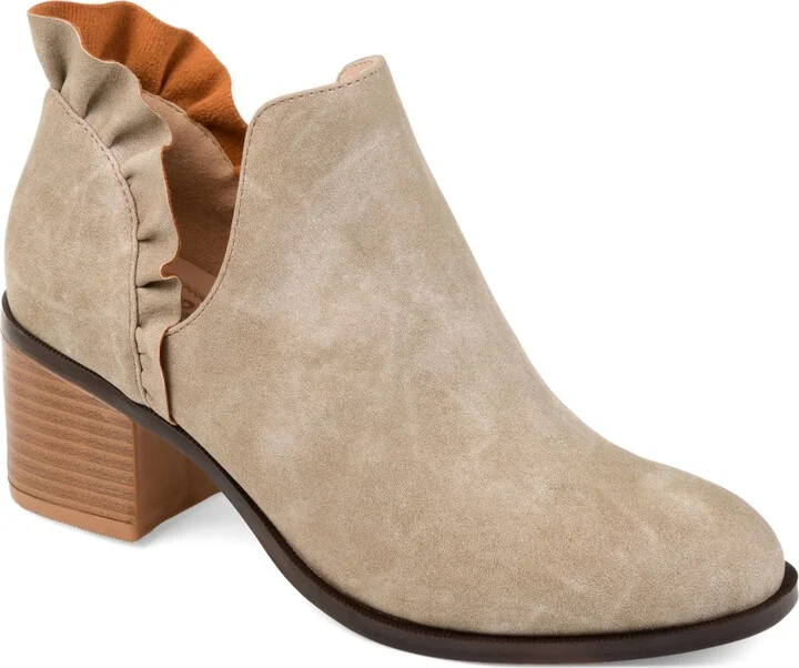 Journee Collection Women's Lennie Ruffle Detail Stacked Block Heel Booties - Image 11