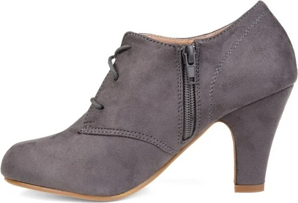 Journee Collection Women's Leona Inside Zip Block Heel Booties Black 7.5WD - Image 3
