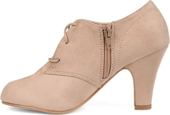 Journee Collection Women's Leona Inside Zip Block Heel Booties Black 7.5WD - Image 7