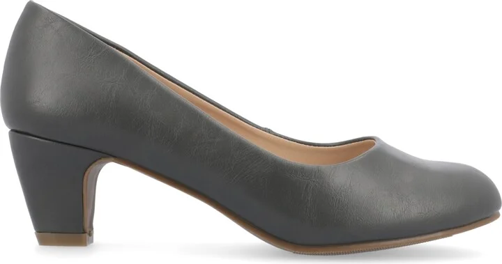Journee Collection Women's Luu Round Toe Pumps - Image 2