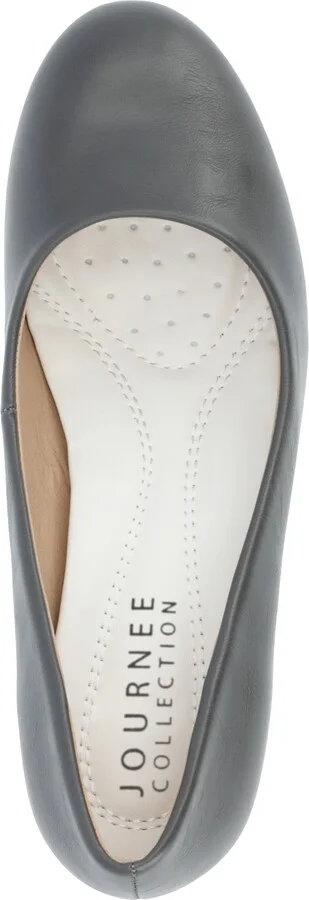 Journee Collection Women's Luu Round Toe Pumps - Image 4