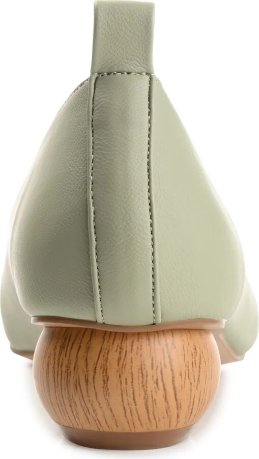 Journee Collection Women's Maggs Pointed Toe Loafers - Image 7