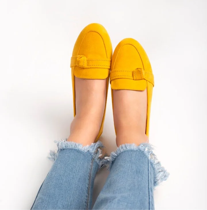 Journee Collection Women's Marci Slip On Flats - Image 6