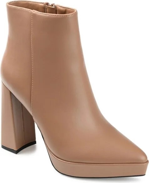 Journee Collection Women's Marnnie Pointed Toe Platform Ankle Booties Tan