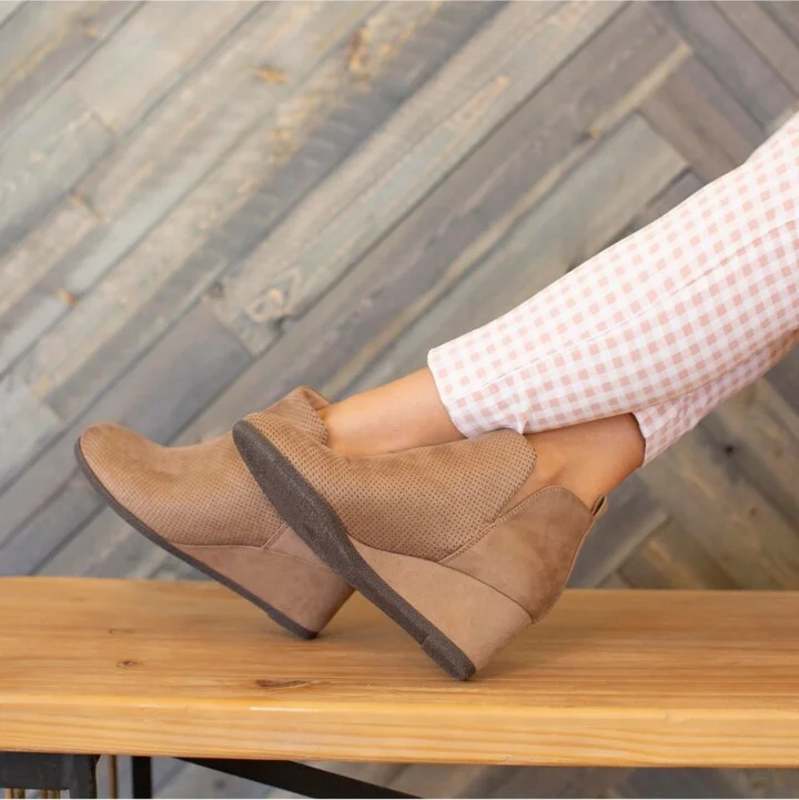 Journee Collection Women's Mylee Perforated Wedge Ankle Booties - Image 11