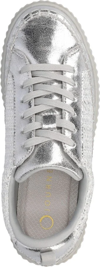 Journee Collection Women's Pazey Platform Lace-Up Casual Sneakers - Image 9