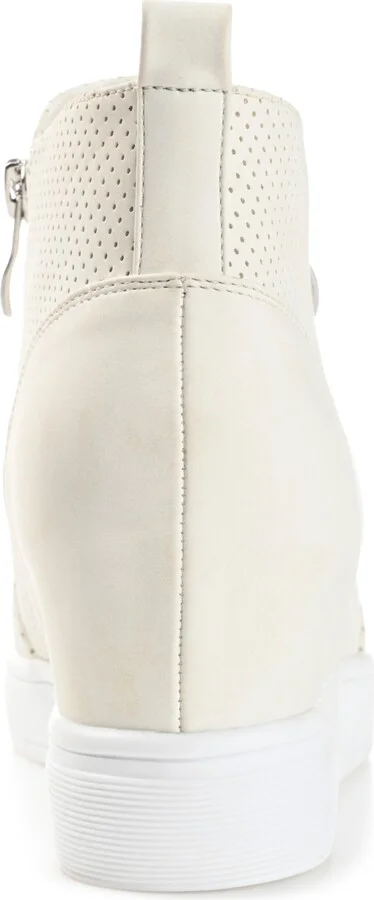 Journee Collection Women's Pennelope Wedge Sneakers - Image 11