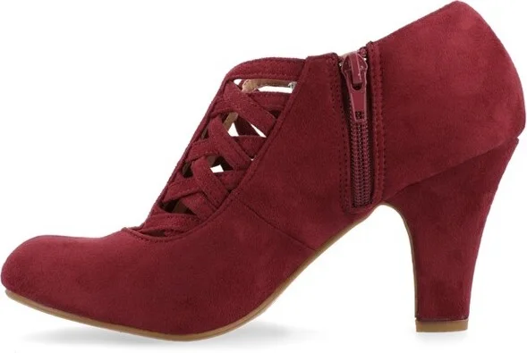 Journee Collection Women's Piper Inside Zip Block Heel Booties Black - Image 5