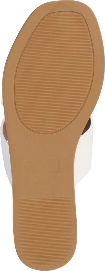 Journee Collection Women's Prizzie Toe Ring Strappy Flat Sandals - Image 5
