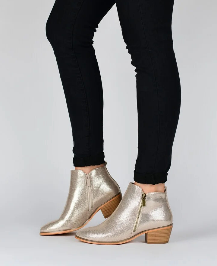 Journee Collection Women's Rebel Size Zipper Stacked Heel Booties - Image 6