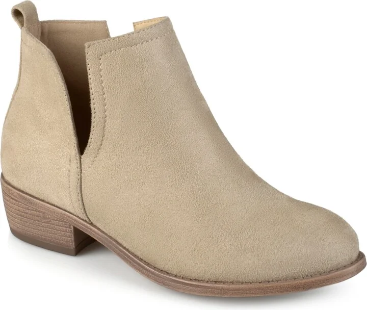Journee Collection Women's Rimi Notched Ankle Stacked Heel Booties