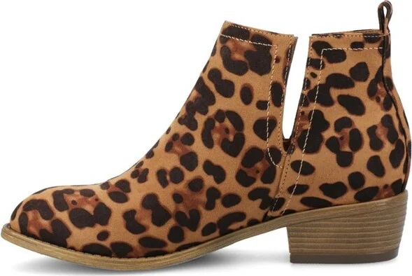 Journee Collection Women's Rimi Pull On Stacked Heel Booties Blue - Image 11