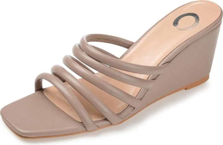 Journee Collection Womens Rizie Wedge Taupe 8.5 M