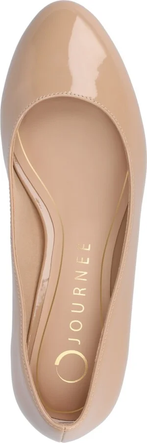 Journee Collection Women's Saarii Round Toe Block Heel Pumps - Image 4