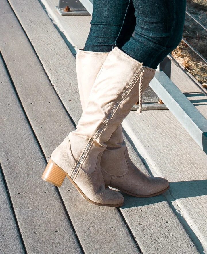 Journee Collection Women's Sanora Wide Calf Stacked Heel Mid Shaft Boots - Image 5