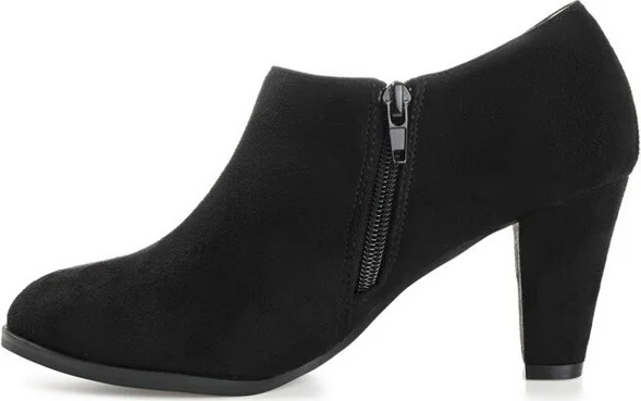 Journee Collection Women's Sanzi Comfort Insole Inside Zip Block Heel Booties Black - Image 2