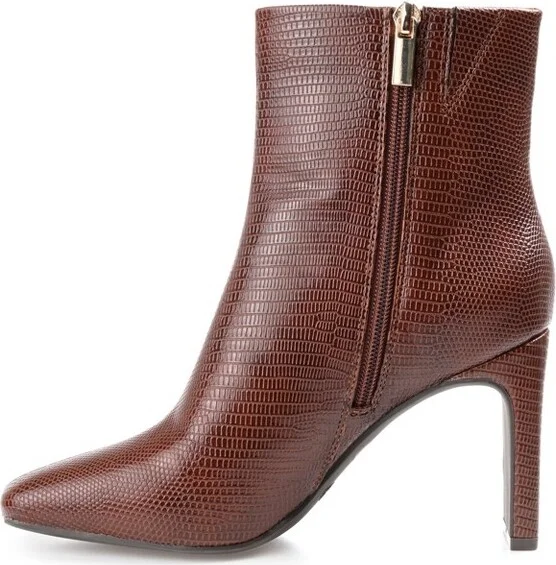 Journee Collection Women's Sarla Inside Zip Block Heel Booties White - Image 5