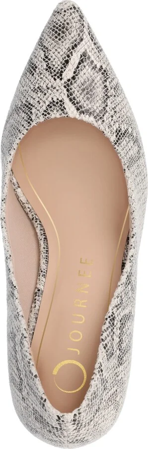 Journee Collection Women's Scylee Pointed Toe Dress Pumps - Image 8