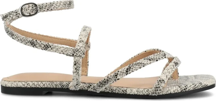 Journee Collection Women's Serissa Strappy Flat Sandals - Image 2