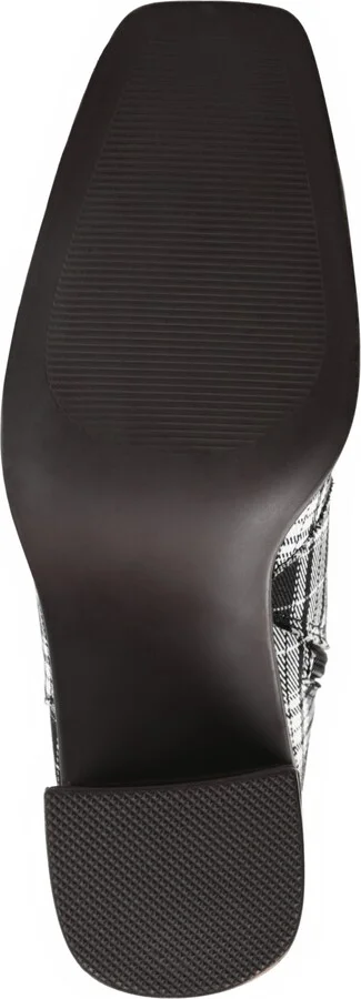 Journee Collection Women's Sloann Snip Toe Block Heel Booties - Image 5